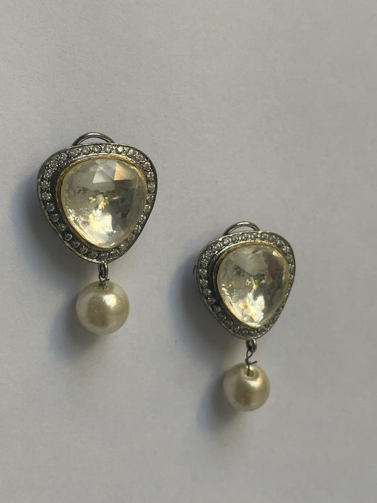 Kundan Pearl Studs