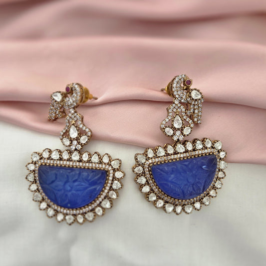 Royal Blue Carved Stone Polki Necklace Set