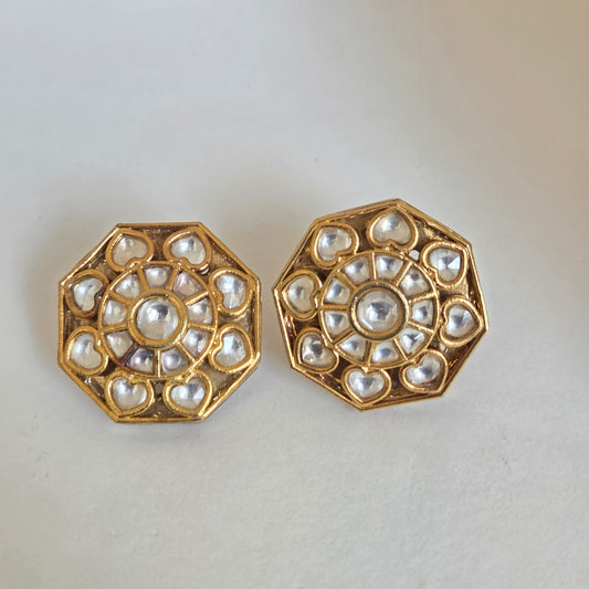 Geometric Kundan Studs
