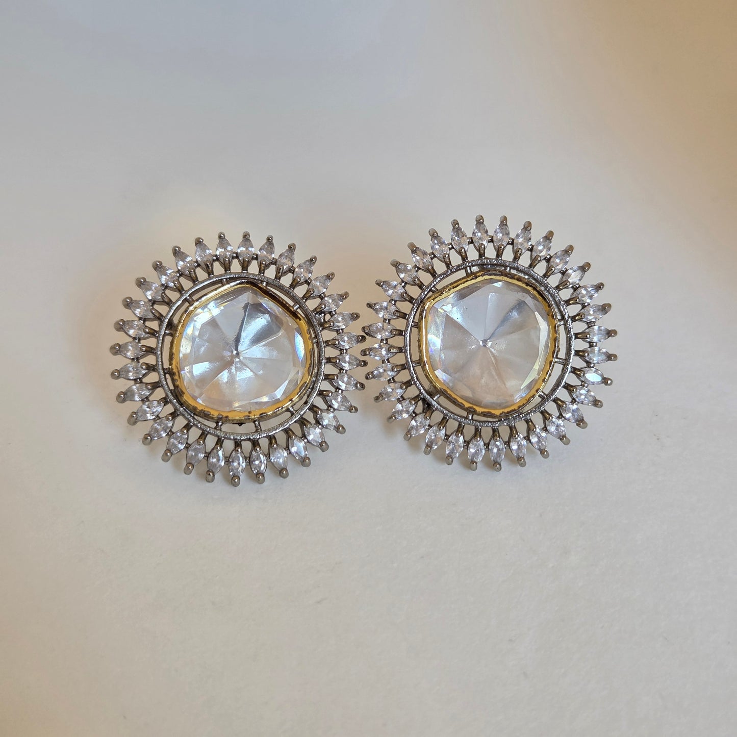 Silver Kundan Sunburst Kundan Studs