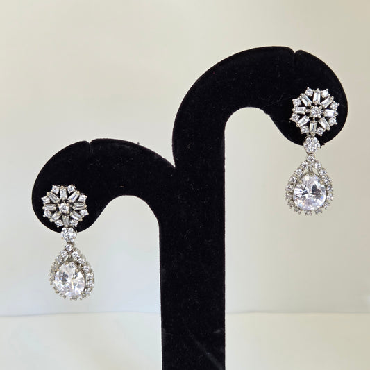 Crystal Teardrop Zircon Earrings