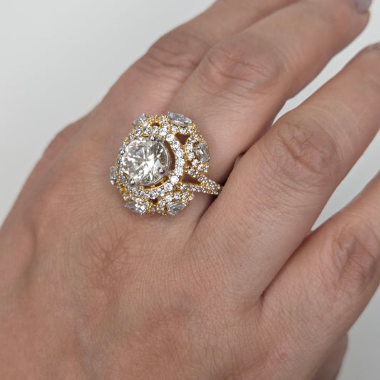 Two Tone Floral Ring