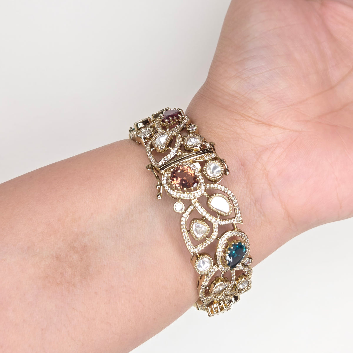 Multicolor Gemstone Kundan Leaf Bangle Set