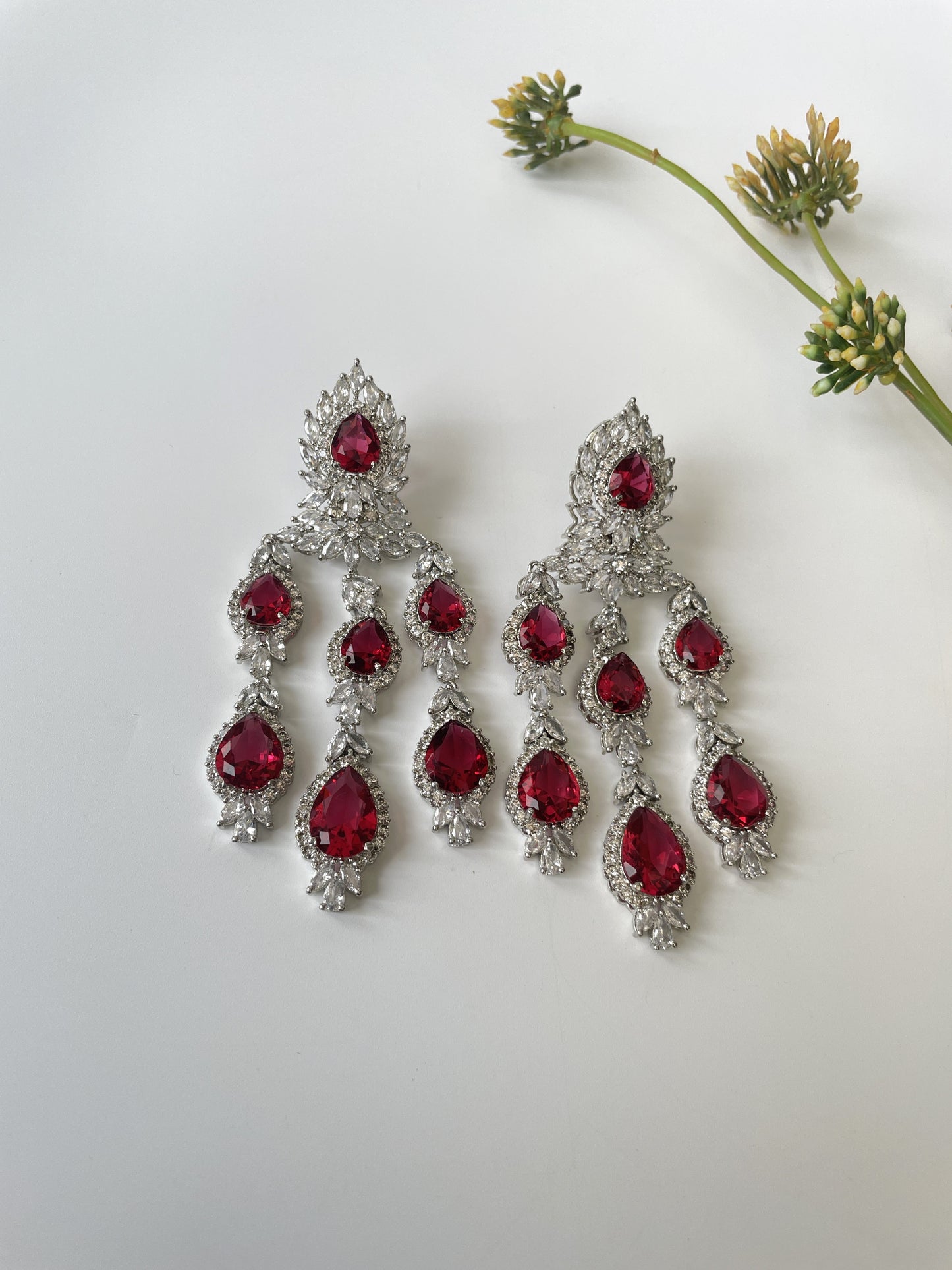 White Finish Red Zircon Necklace Set