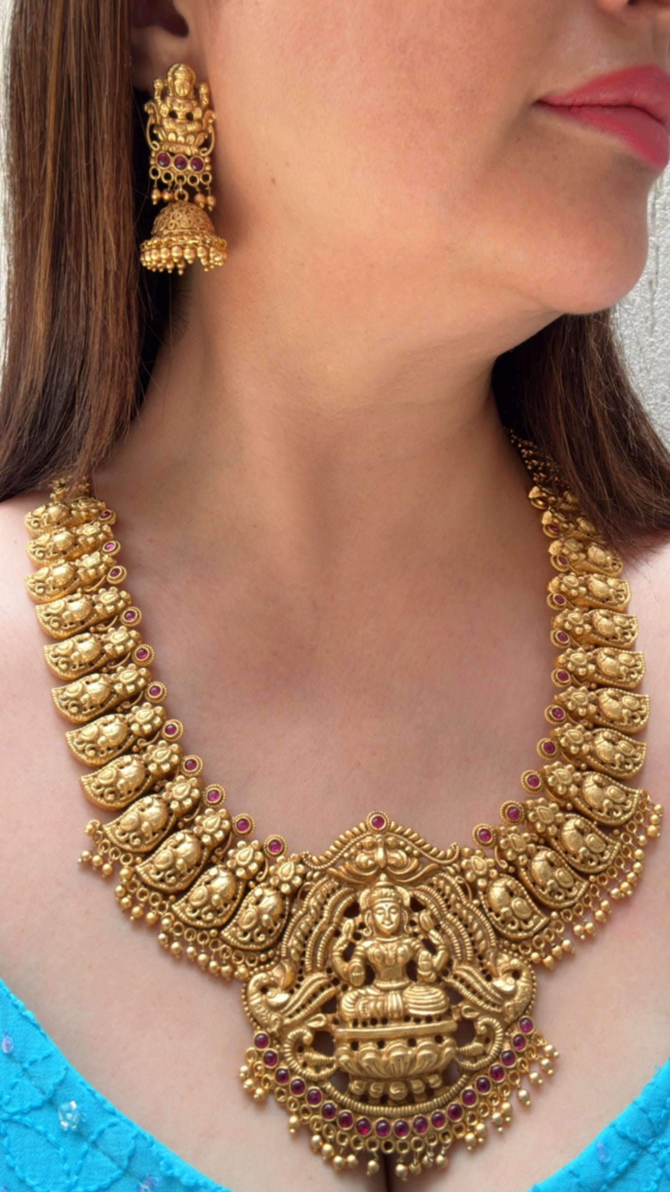 Temple Motif Necklace Set