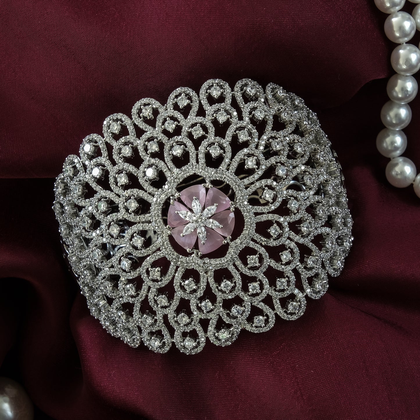 Chunky Zircon Openable Bracelet