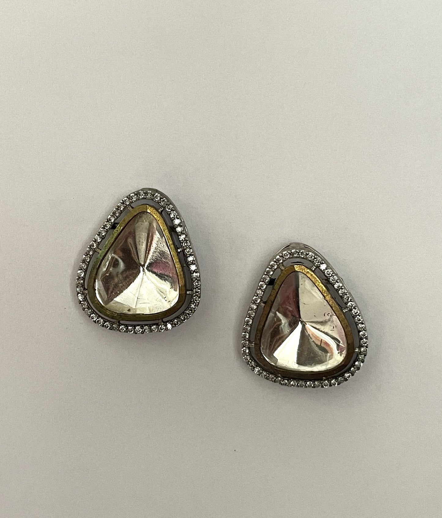 Teardrop Kundan Halo Everyday Studs