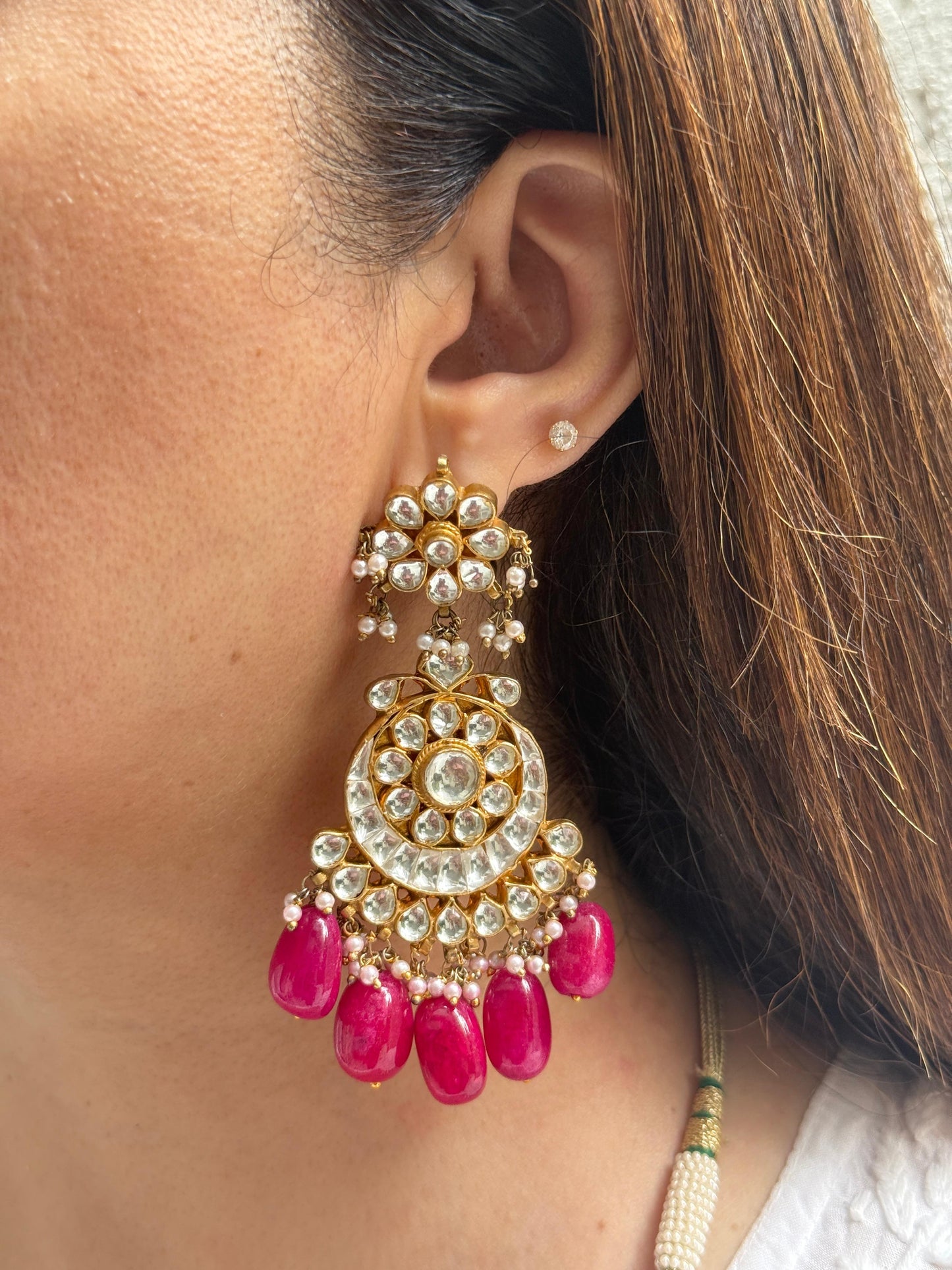 Ethnic Kundan Set with Red Beads and Maang Tikka