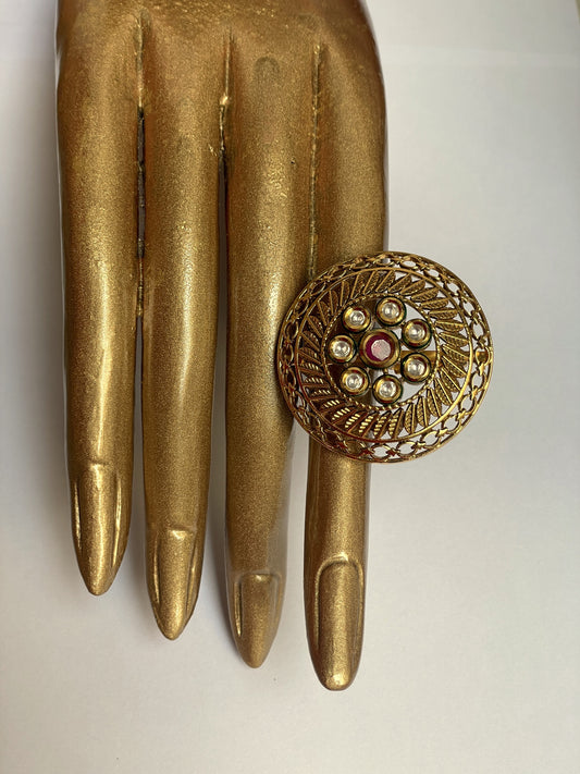 Gold Ring With Kundan Work
