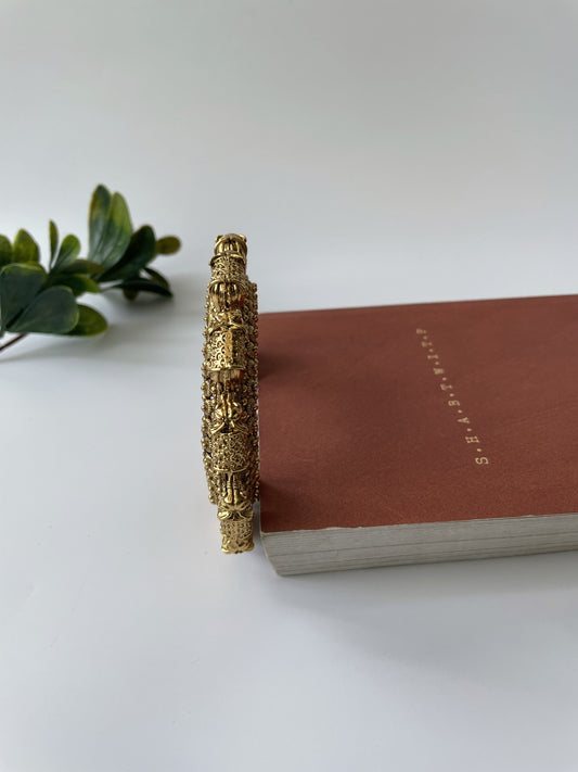 Gold Finish Filigree Temple Bangle
