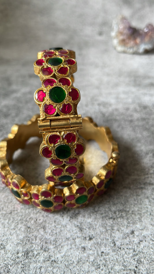Matte Gold Finish Red and Green Stone Studded Bangle Set