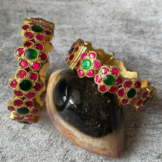 Matte Gold Finish Red and Green Stone Studded Bangle Set