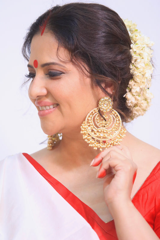 Gold Finish Kundan and Pearl Utsav Chaandbaalis