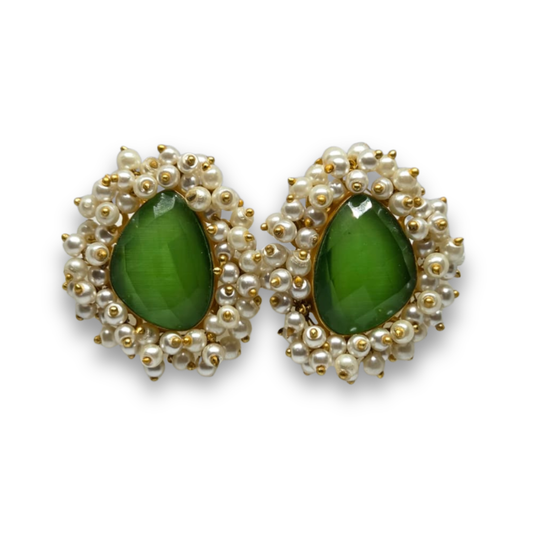 Emerald Green Faceted Stone Stud Earrings with Pearls