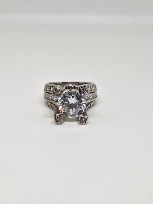 Solitaire Zircon Ring