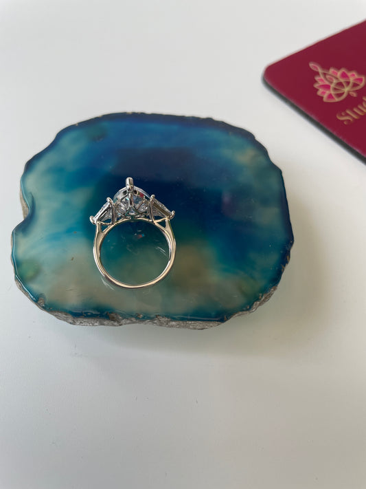 Pear Solitaire Side Stone Zircon Ring