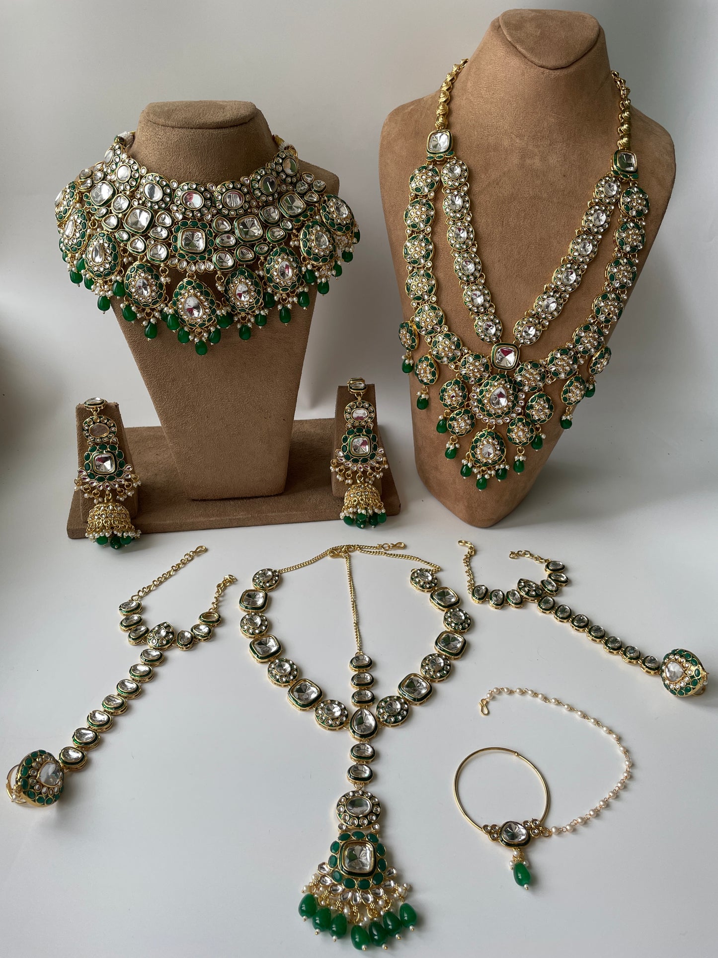 Emerald Green Utsav Kundan Necklace Set, Mathapatti, Nose Ring and Hand Harness