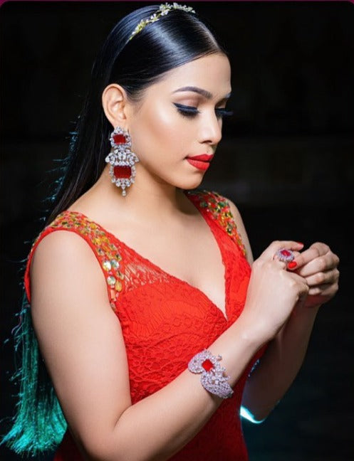 Full Neck Grand Long Zircon and Red Stone Necklace Set With Bracelet