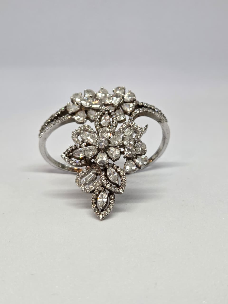 Sparkled Zircon Floral Ring