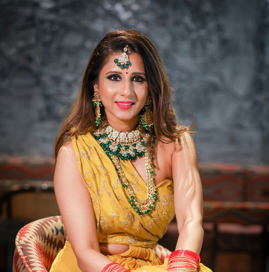 Kundan Necklace with Green Beads, with Matching Earrings and MaangTikka