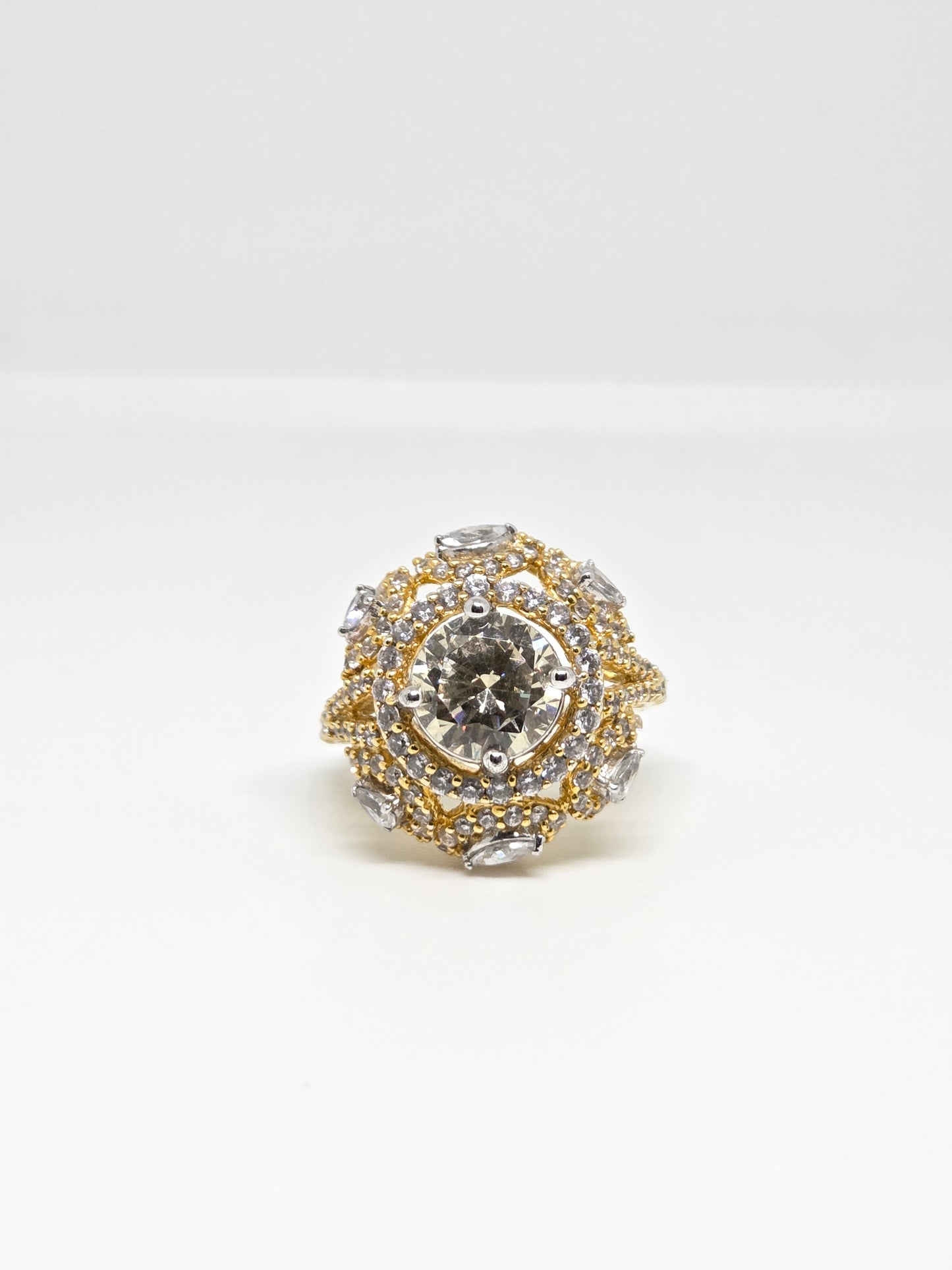 Two Tone Floral Ring