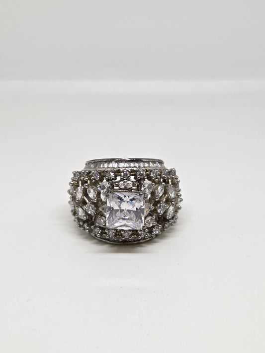 White Finish Zircon Classic Statement Ring
