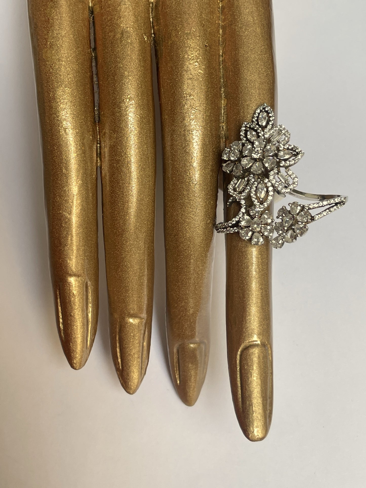 Sparkled Zircon Floral Ring