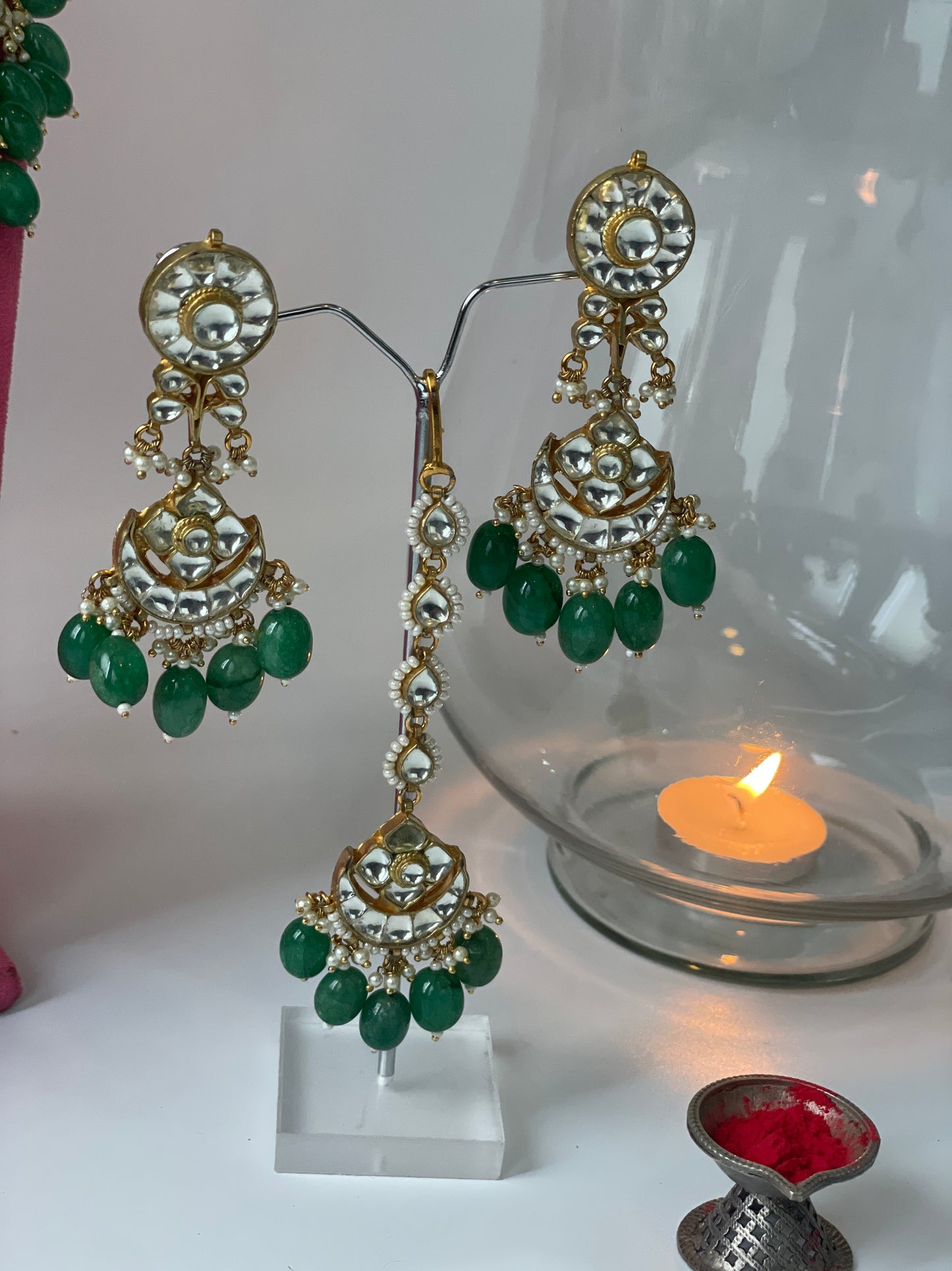 Kundan Necklace with Green Beads, with Matching Earrings and MaangTikka