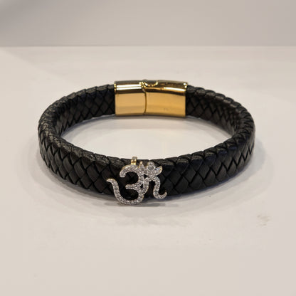 Zircon OM Faux Leather Bracelet