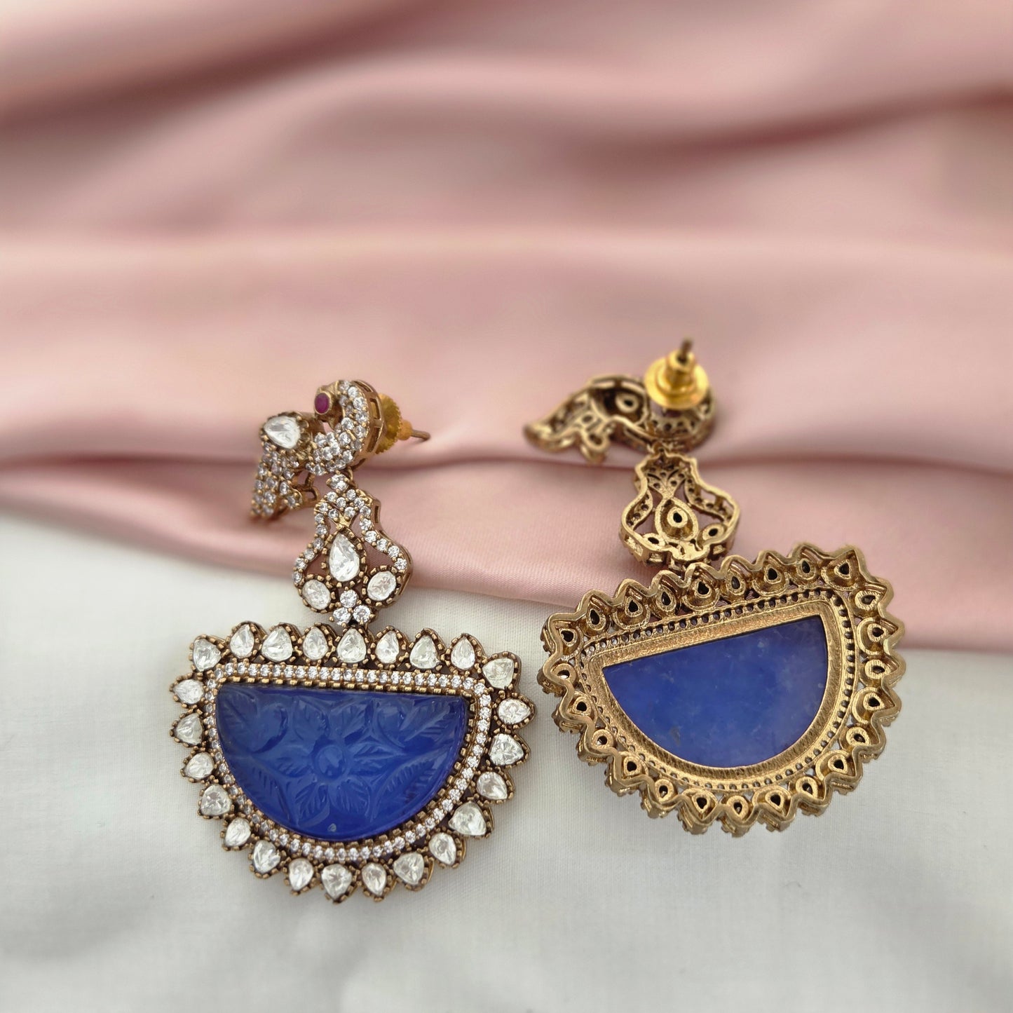 Royal Blue Carved Stone Polki Necklace Set