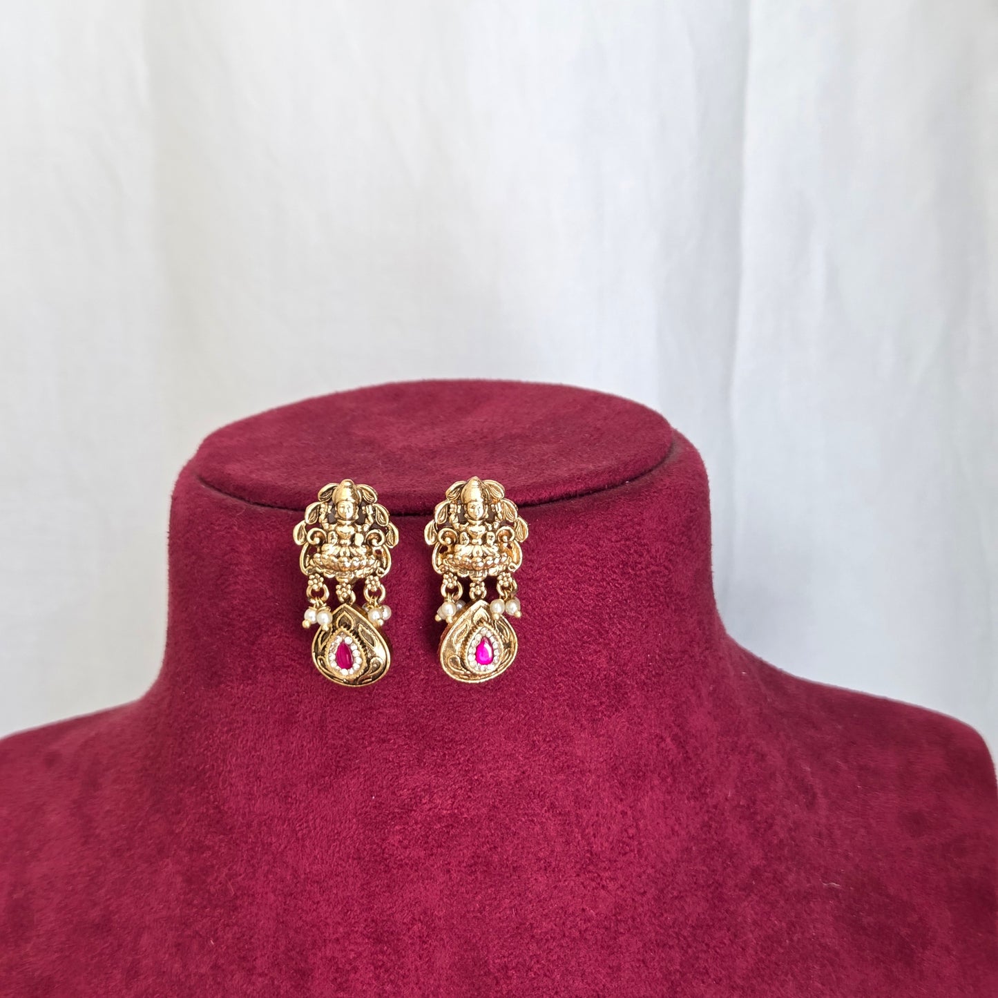 Temple Lakshmi Green Beaded Choker Set