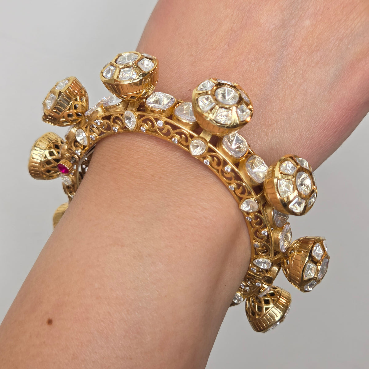 Moissanite Polki Bloom Cluster Bangle