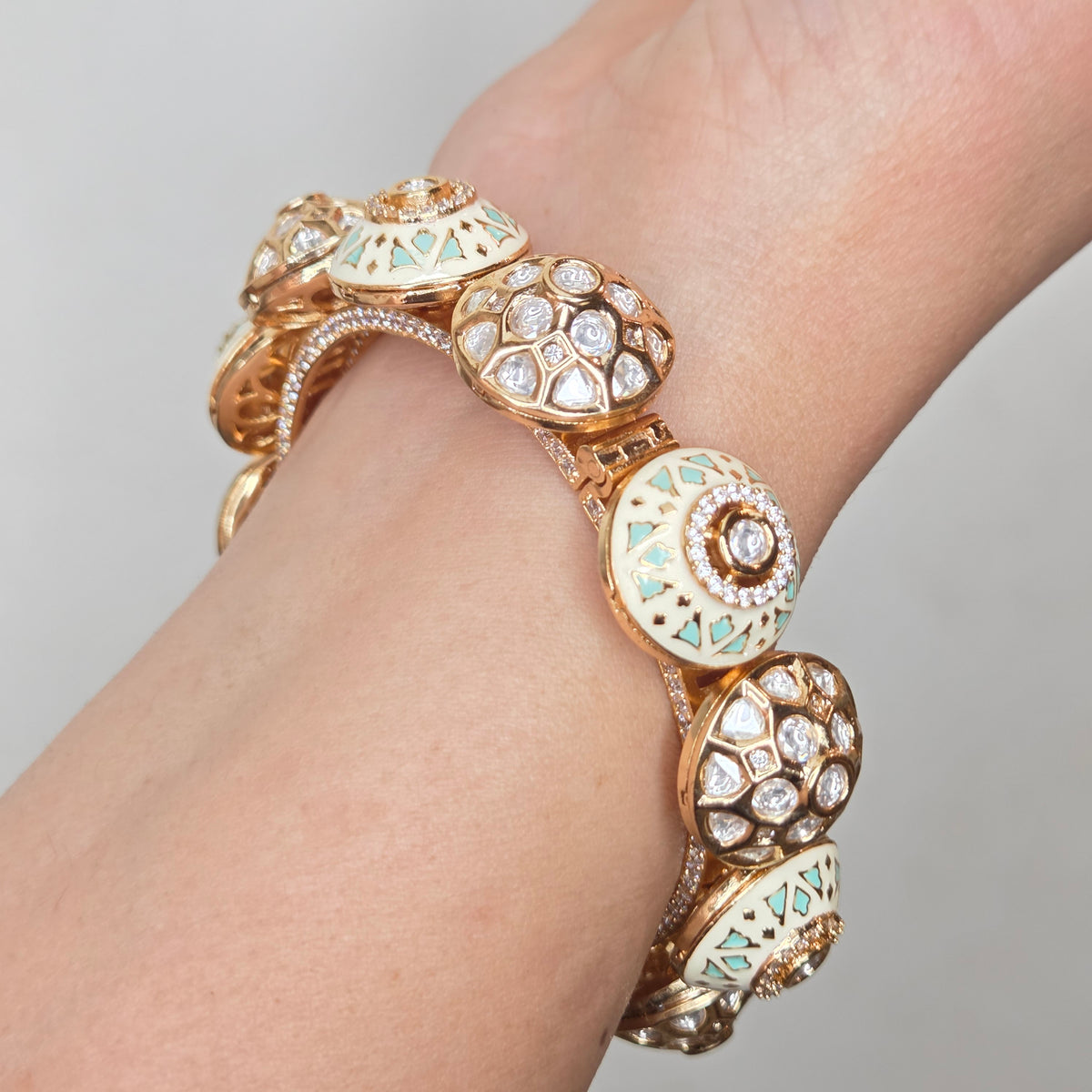 Mint Enamel Kundan Medallion Bangle