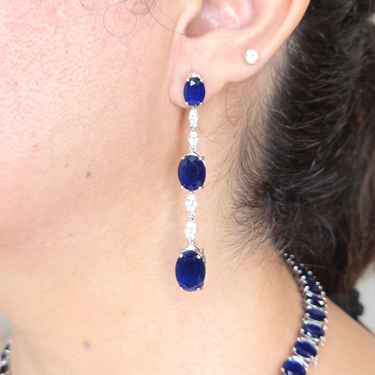 Regal Oval Gemstone Necklace Set