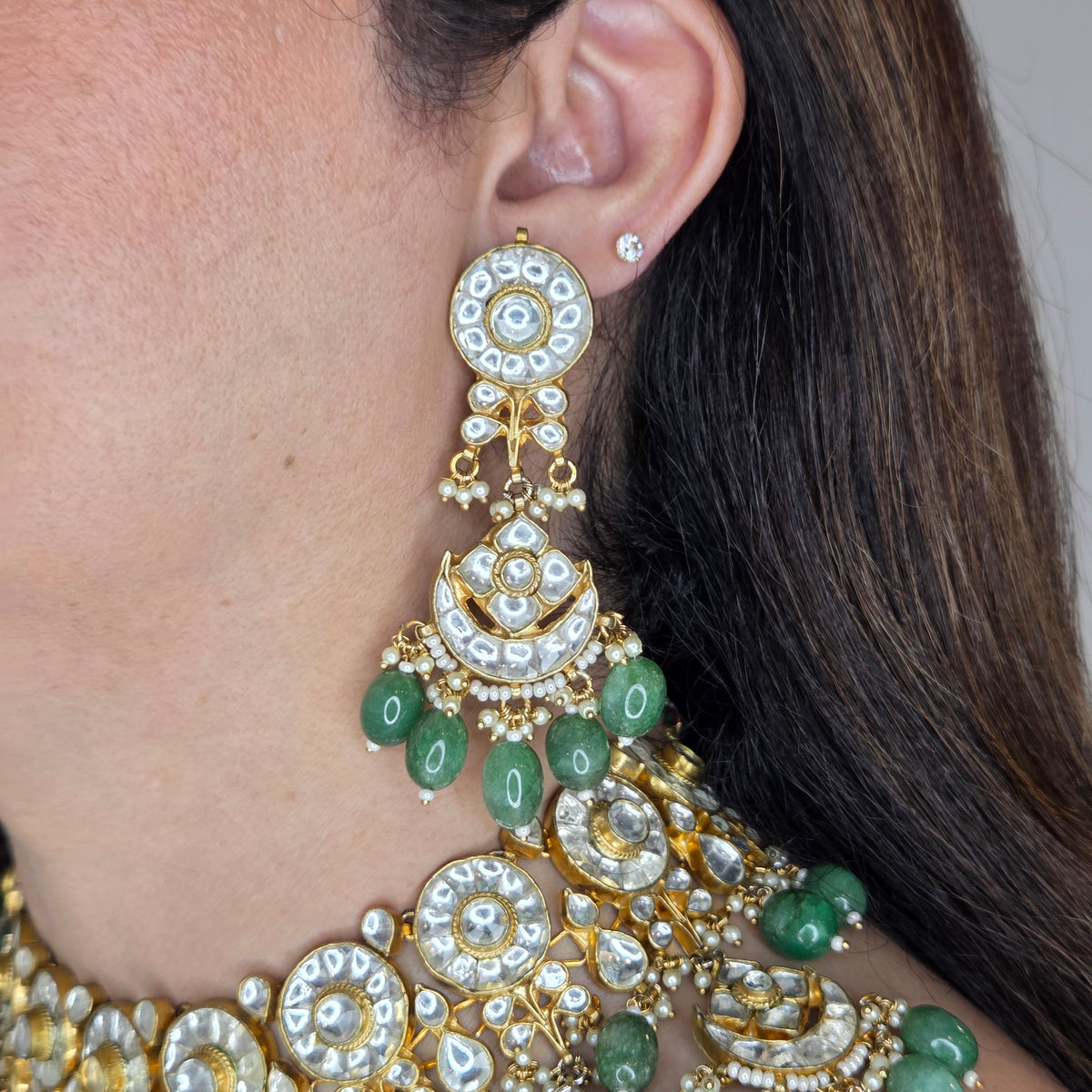 Kundan Necklace with Green Beads, with Matching Earrings and MaangTikka