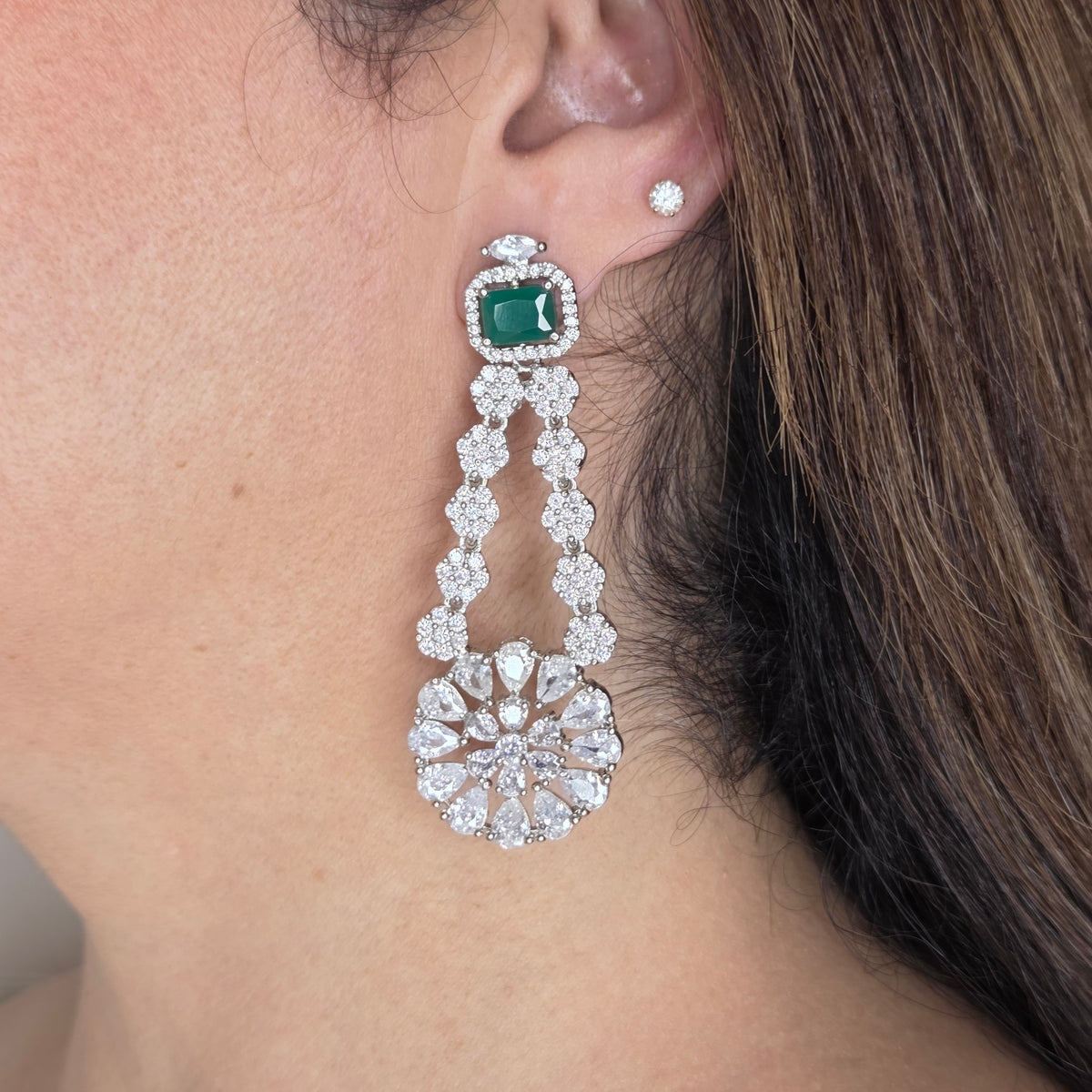 Three Layered Zircon Necklace Set with Green Stones