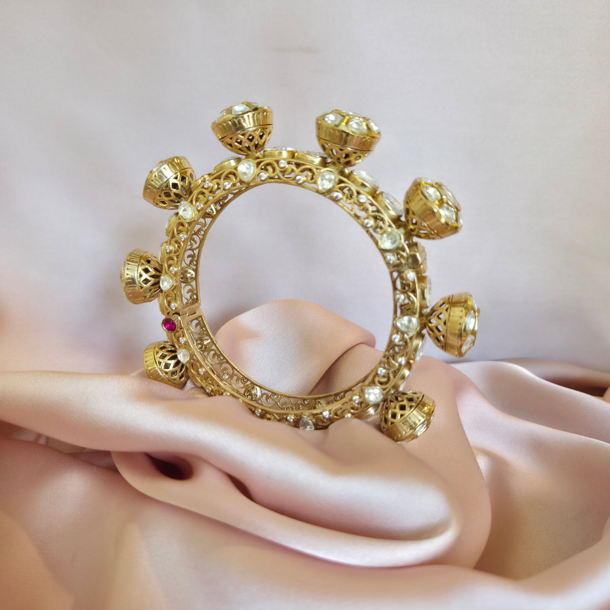 Moissanite Polki Bloom Cluster Bangle