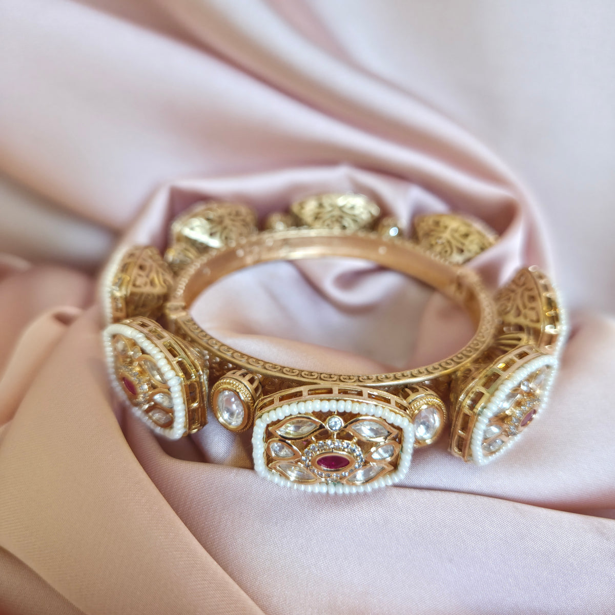 Ruby Kundan Traditional Bangle