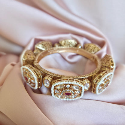 Ruby Kundan Traditional Bangle
