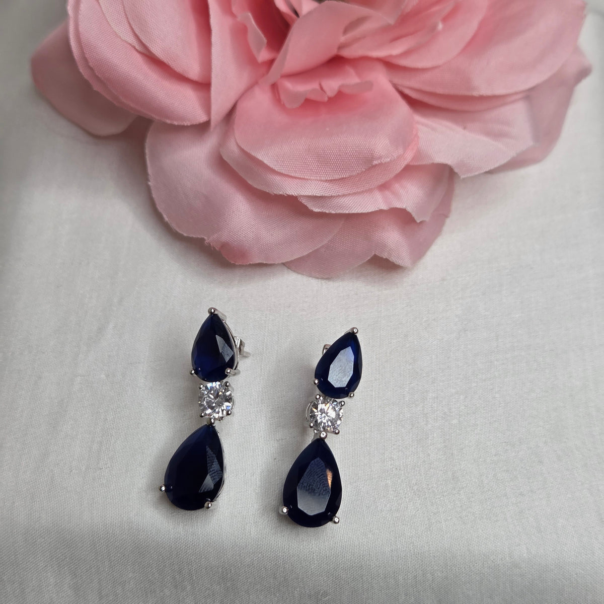 Sapphire Blue & Cubic Zirconia Teardrop Necklace Set