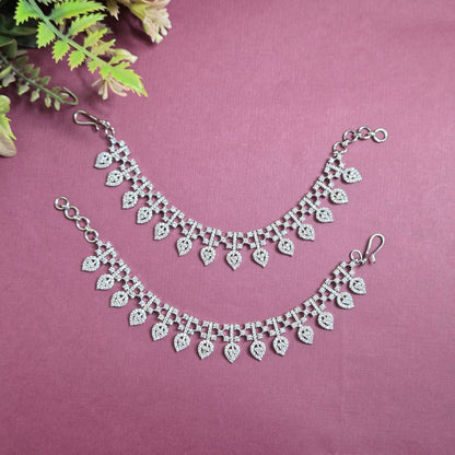 Traditional Silver Leaf-Drop Earchains