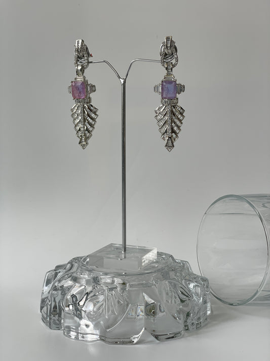Pastel Leaf Motif Zircon Earrings