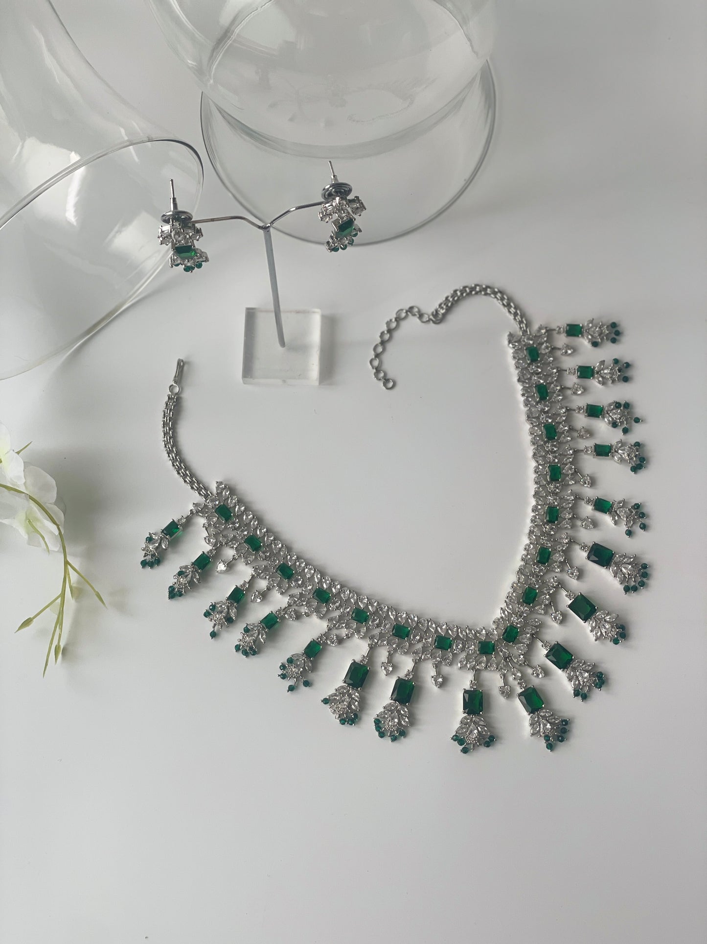 Zircon V Neck Choker with Earrings and Green Stones