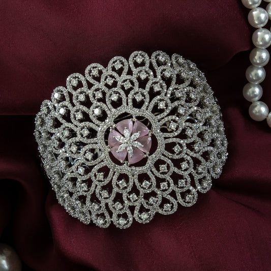Chunky Zircon Openable Bracelet