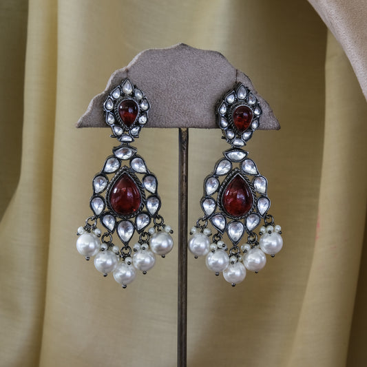 Black Finish Chunky Red Stone with Kundan and Pearls Necklace Set