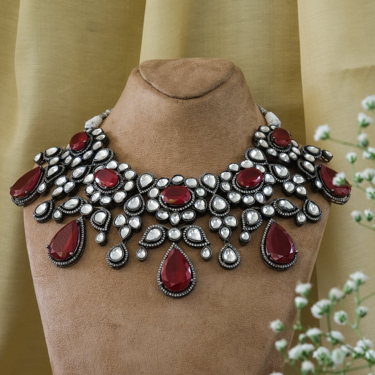 Black Finish Kundan and Red Stone Necklace Set