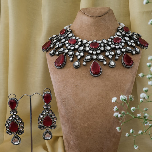 Black Finish Kundan and Red Stone Necklace Set