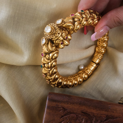 Gold Finish Carved Temple Bangle