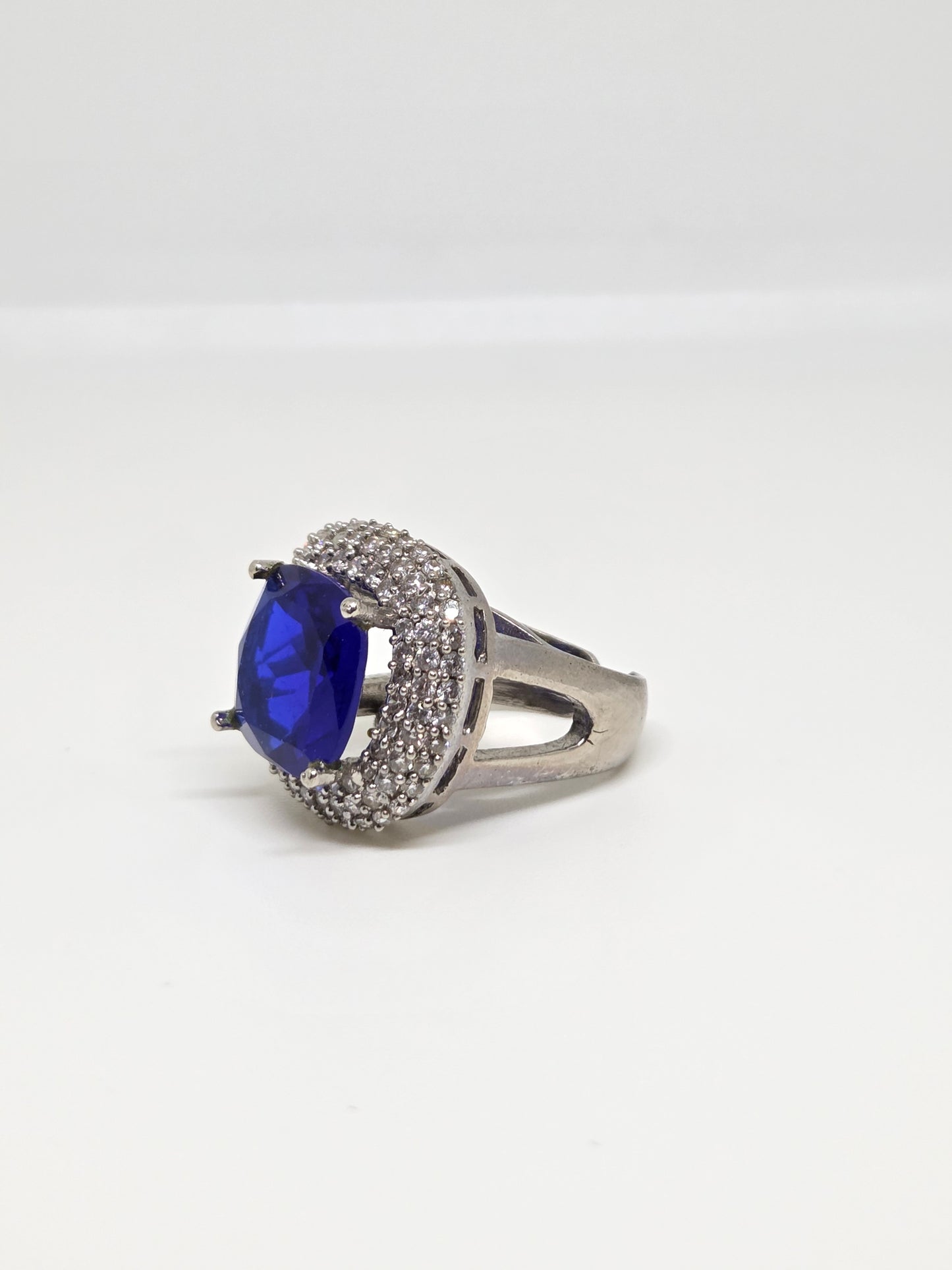 White Finish Sapphire Double and Zircon Ring