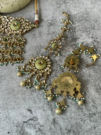 Bridal Pacchi Kundan Set